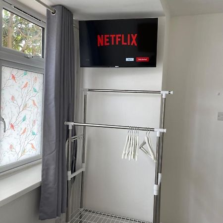 Studio Flat Fully Equipped Διαμέρισμα Κρόιντον Εξωτερικό φωτογραφία